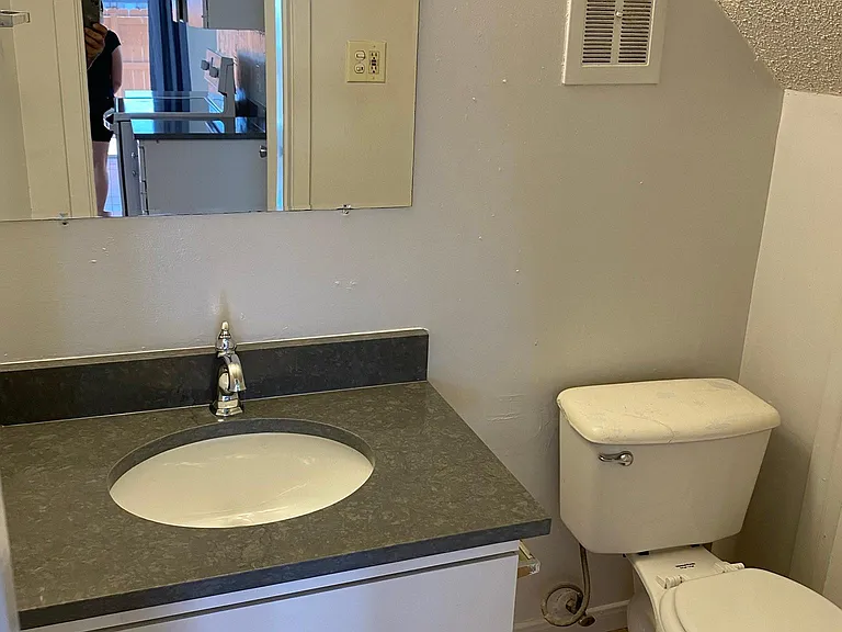 5816 Belmoor Dr #C — Photo 15
