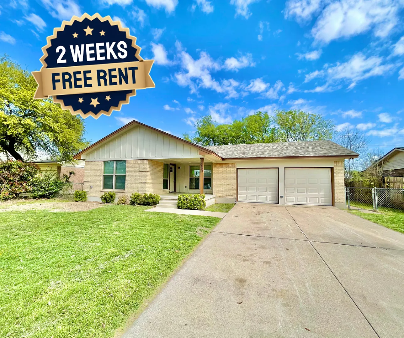 2 Weeks Free Rent! Renovated In 2023, 3 Bedroom 2 Bath Home Now Available! — Photo 1