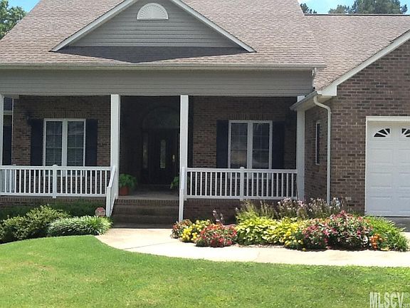2nd image of 110 Cypress Ln
