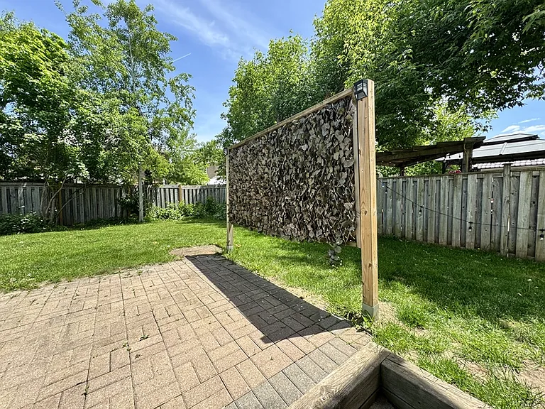 212 Churchland Dr — Photo 31