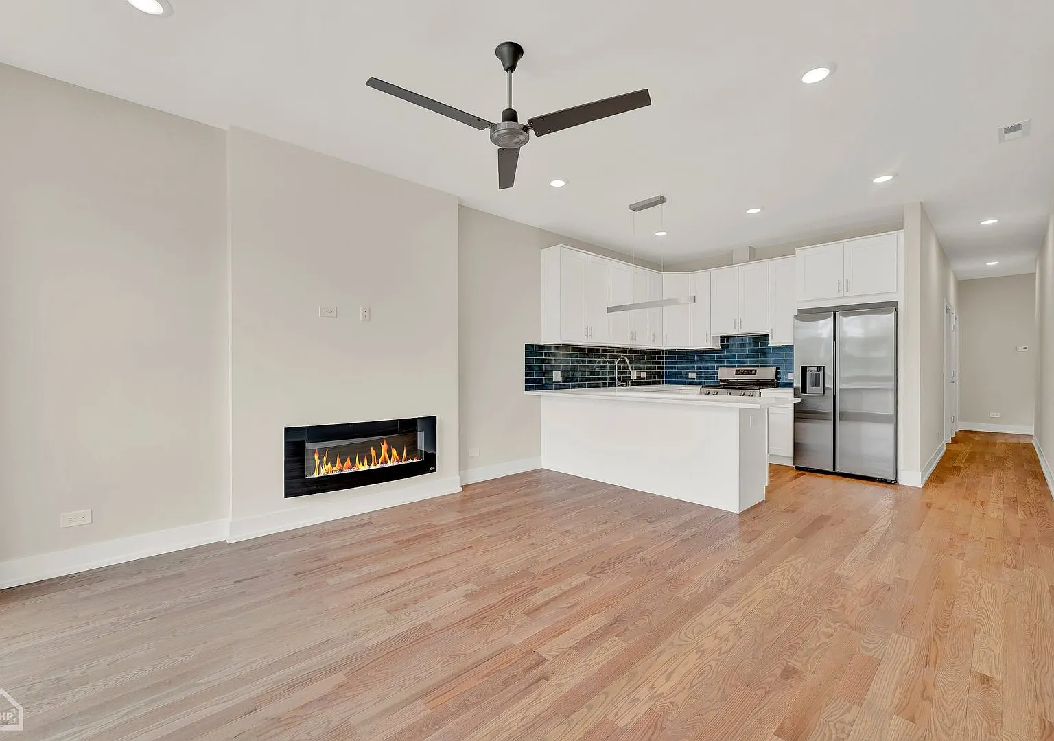 3 bed, 1600 sqft, $2,650 — Photo 4
