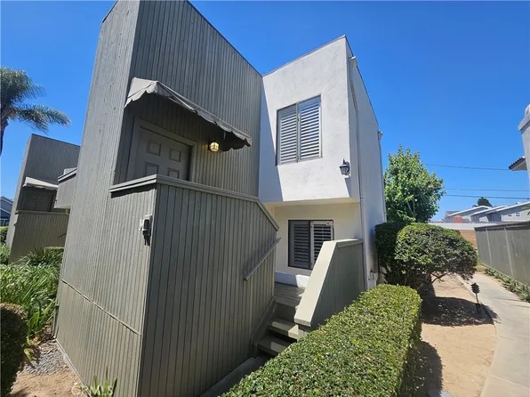 2336 Elden Ave APT M, Costa Mesa, CA 92627