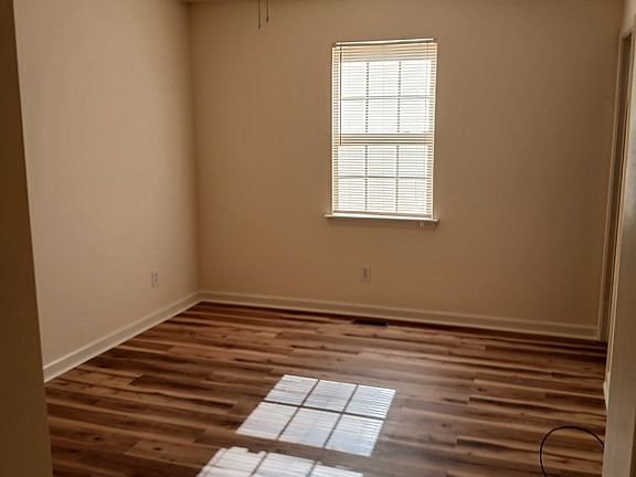 5th image of 51 Fox Creek Ct #51