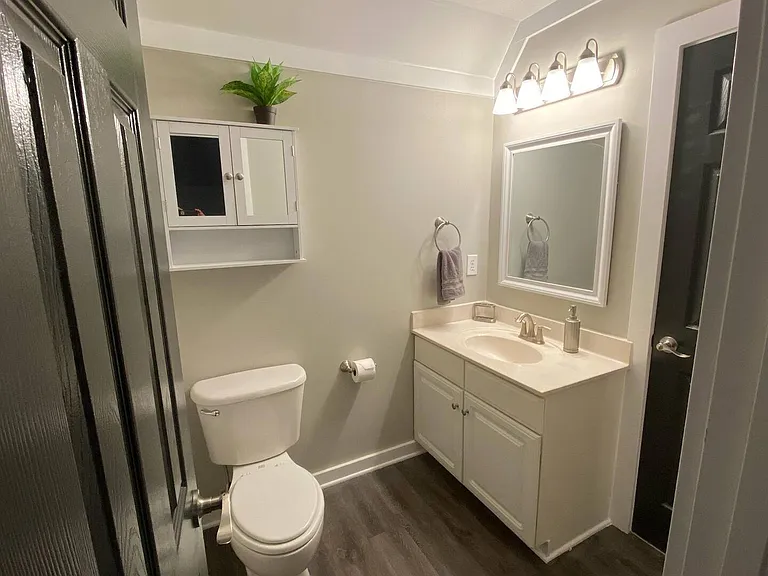 127 Arbors Ct — Photo 11