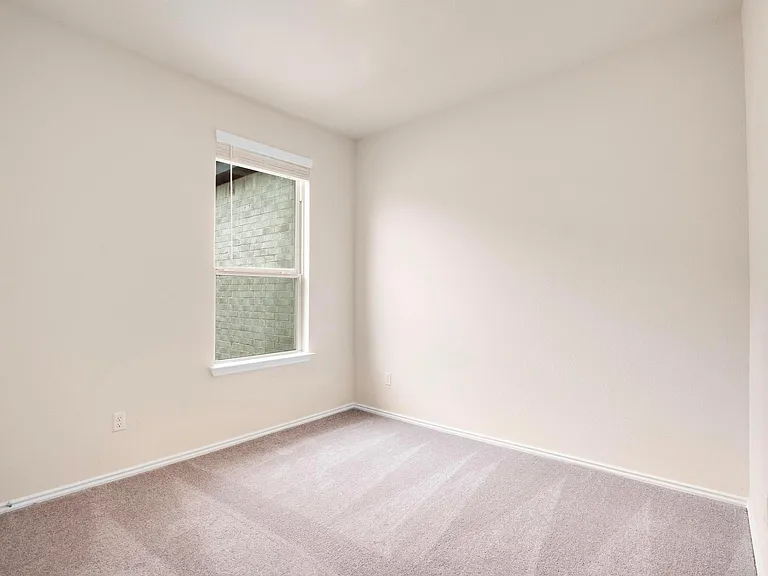 200 Janice Rd — Photo 21