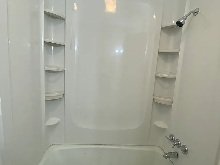 113 Royce Cir #113 — Photo 9