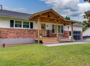 402 County Route 75, Mechanicville, NY 12118