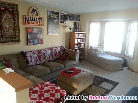 3rd image of 4825 Elm Dr N Unit 6