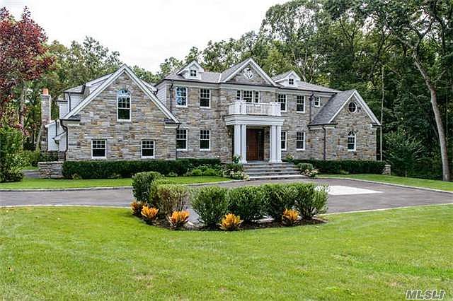 27 Victorian Ln, Brookville, NY 11545 | Zillow
