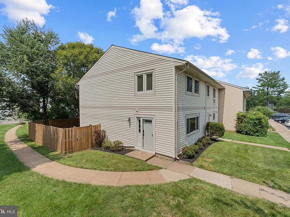 1st image of 328 Reneau Way