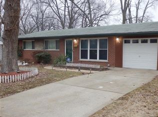 115 Calbreath Ct, Florissant, MO