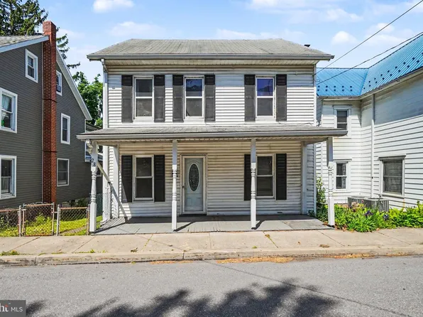 28 N 4th St, Halifax, PA 17032