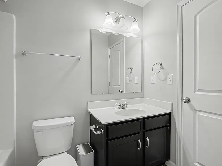 10916 Tower Oak Dr — Photo 2