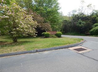 20 Apple Way, Madison, CT 06443