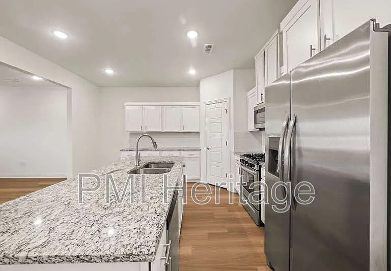 5802 SW Teppee Ave — Photo 12