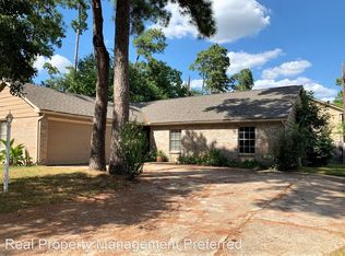 16422 Fox Crossing Ln, Spring, TX 77379