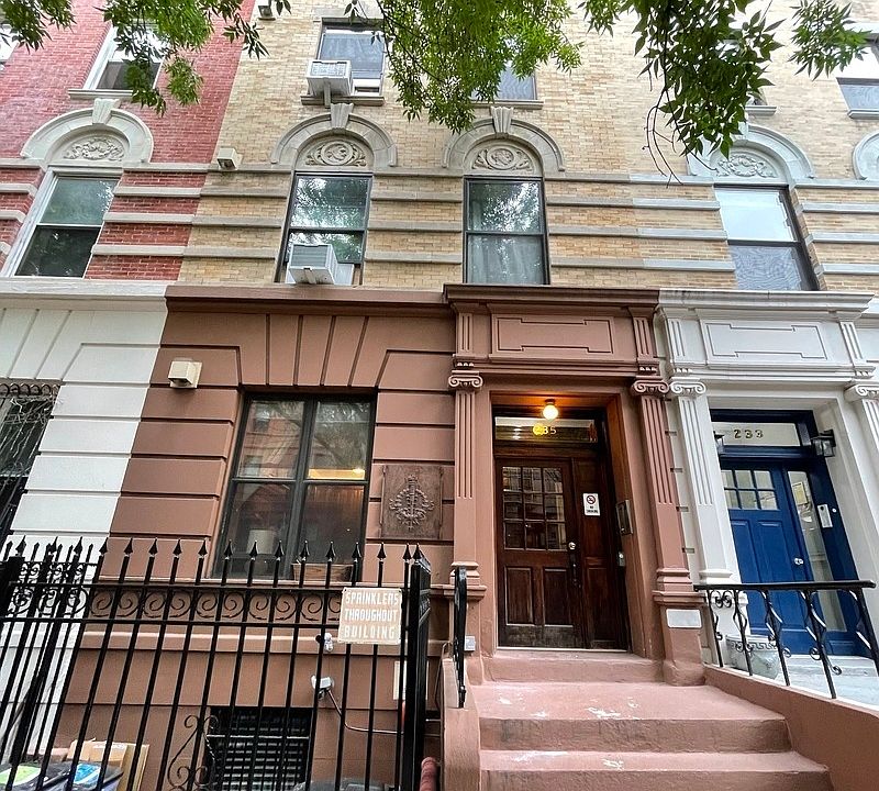 1st image of 235 W 137th St APT 3R