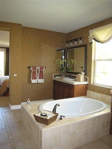 1st image of 10416 Glen Aspen Ct