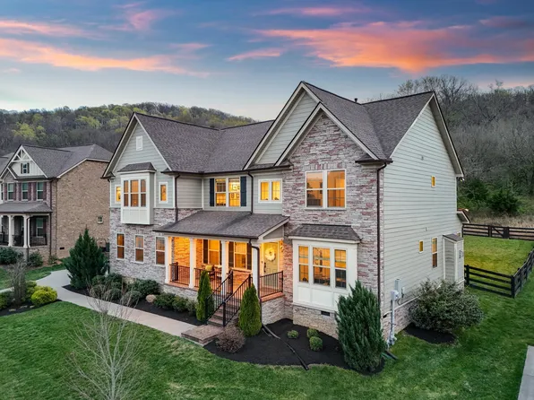 9263 Stepping Stone Dr, Franklin, TN 37067