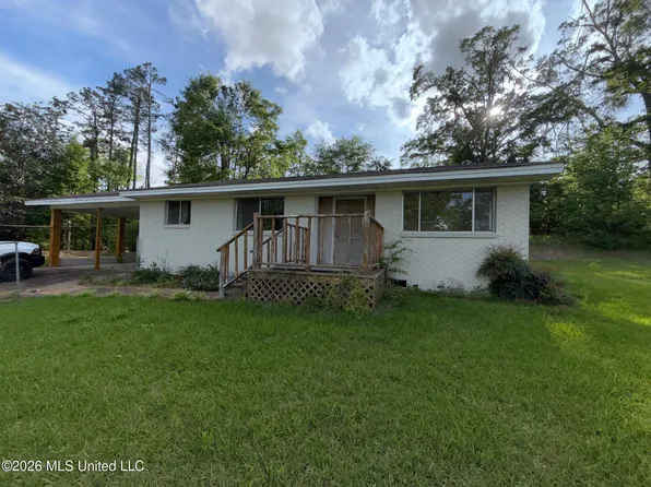 401 Wilson St, Vaiden, MS 39176
