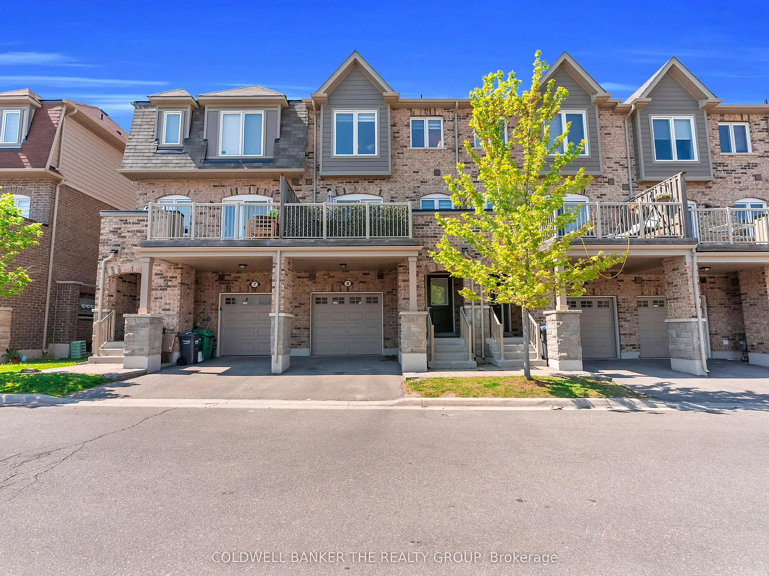 3 bed, $3,249 — Photo 4