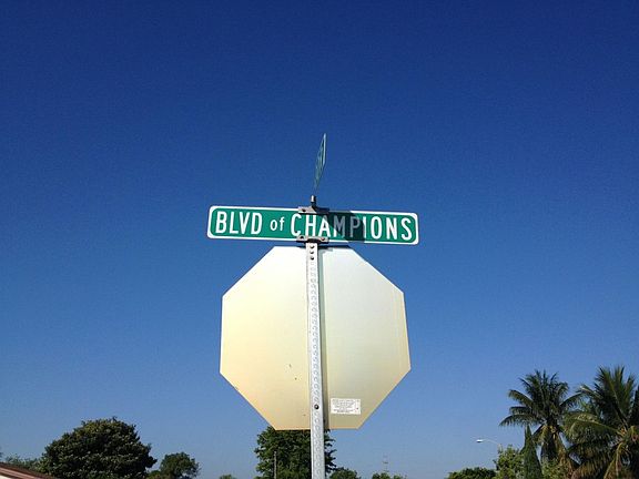 5th image of 6403 Boulevard Of Champions