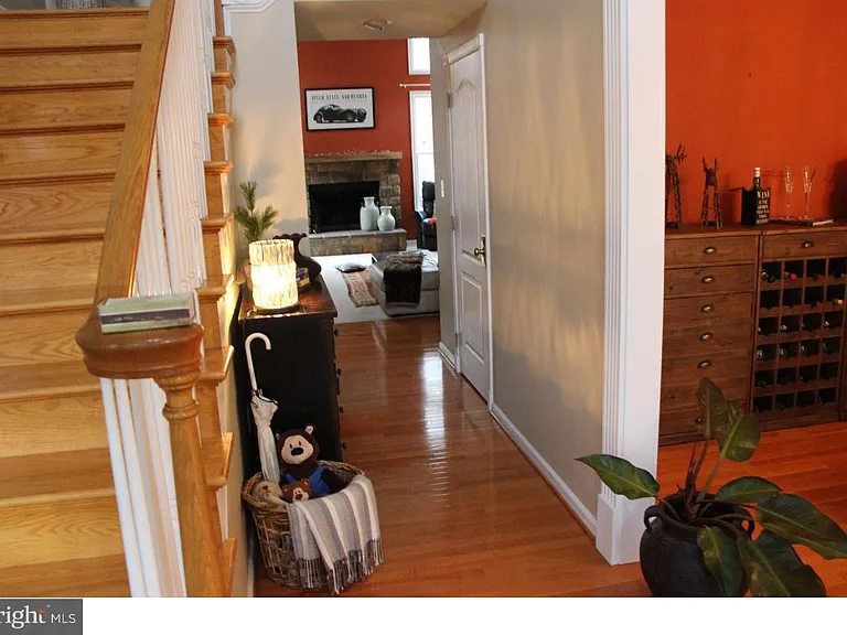 3825 Green Ridge Rd — Photo 8