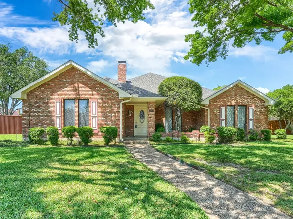 2912 Maple Ct, Carrollton, TX 75007