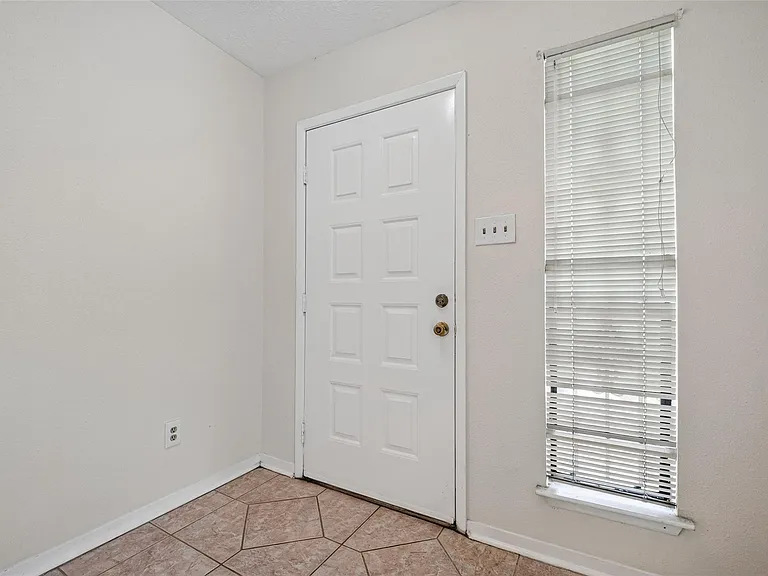 6603 Grandvale Dr — Photo 6