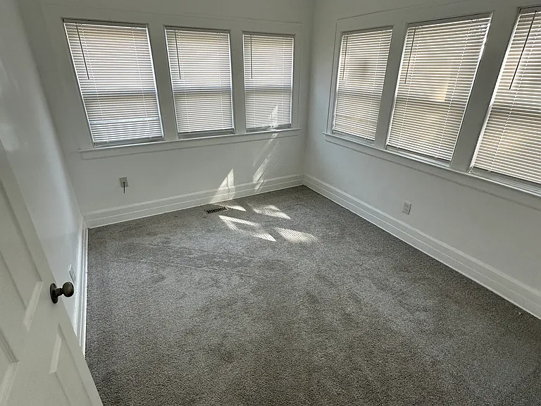 3682 Bedford St — Photo 5