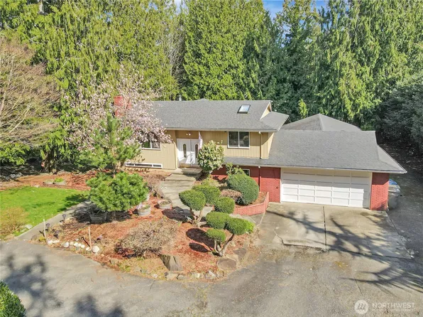 12001 Robinhood Lane, Snohomish, WA 98290