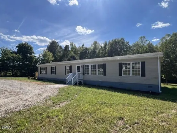137 Hill Dr, Macon, NC 27551