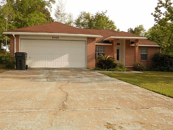 2nd image of 10416 Waterford Dr