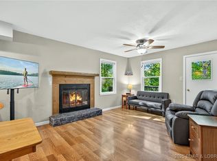 93 Cheshire Ln, Camdenton, MO 65020