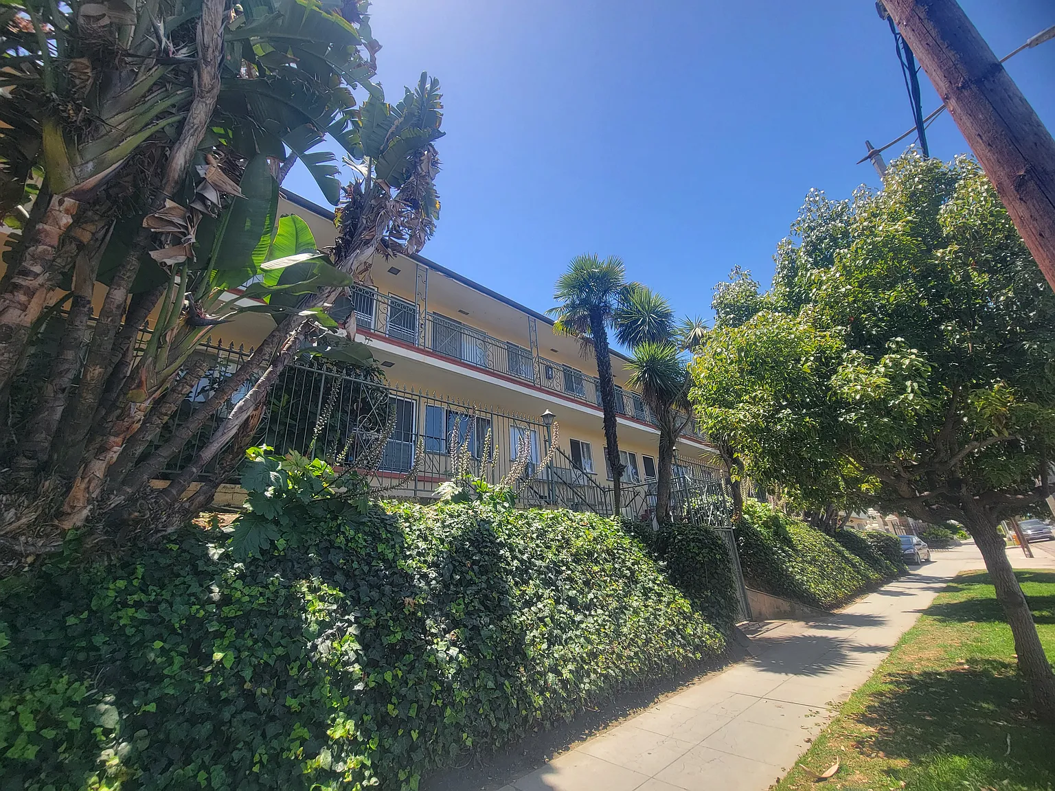 1 bed, 600 sqft, $2,195 — Photo 2
