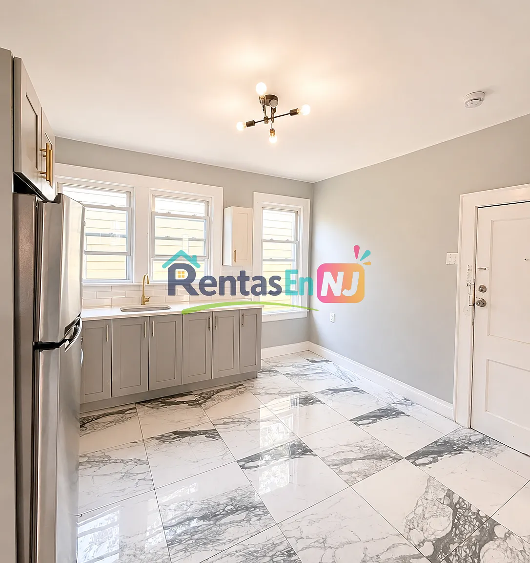 4 bed, $2,250 — Photo 2