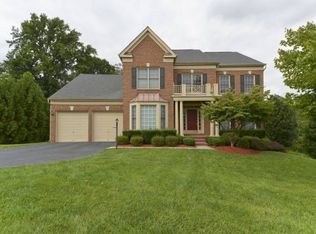 2154 Bonaventure Dr, Vienna, VA 22181