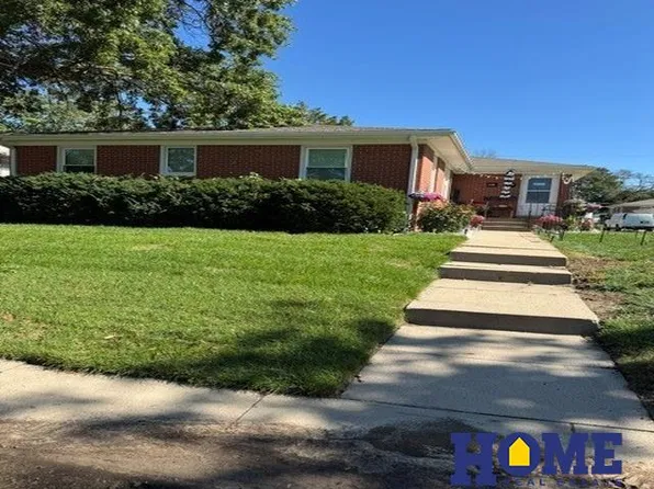 1020 S 39th St, Lincoln, NE 68510