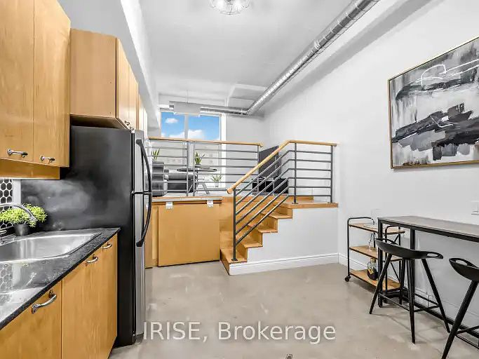 1st image of 155 Dalhousie St #718