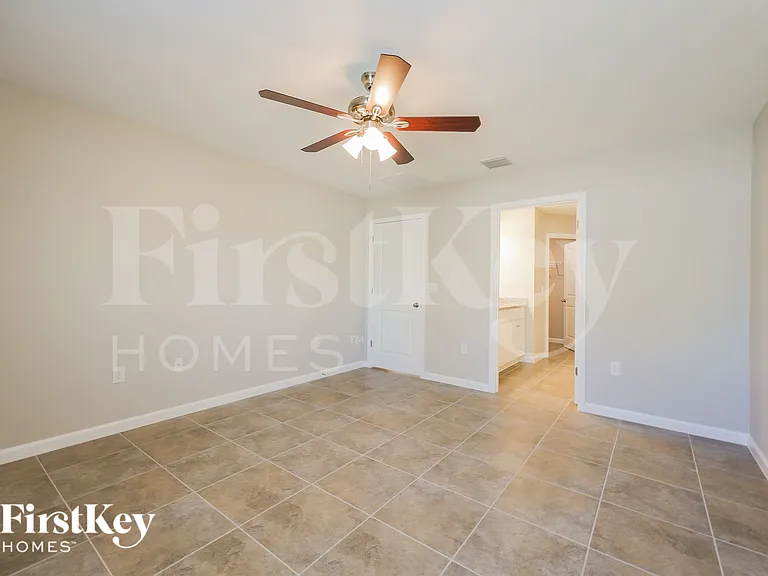 623 Lindbergh Way — Photo 12