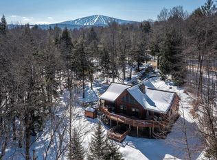 40 Loop Rd, Bondville, VT 05340