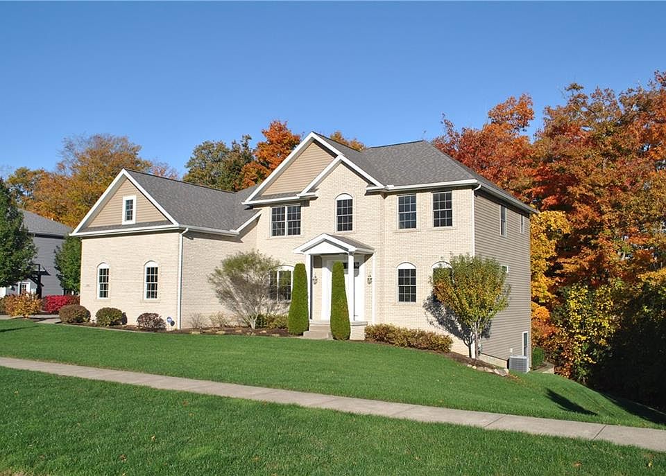 1st image of 4306 Stone Creek Dr
