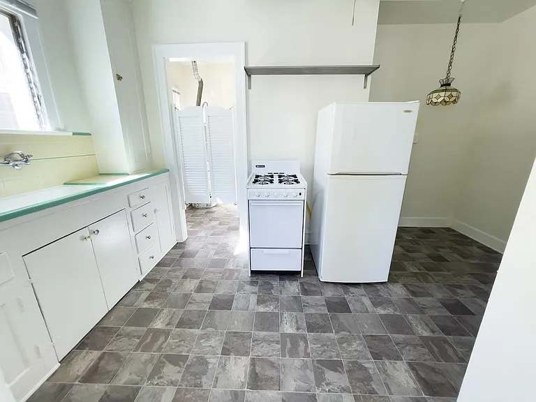 803 Lindaraxa Park N — Photo 13