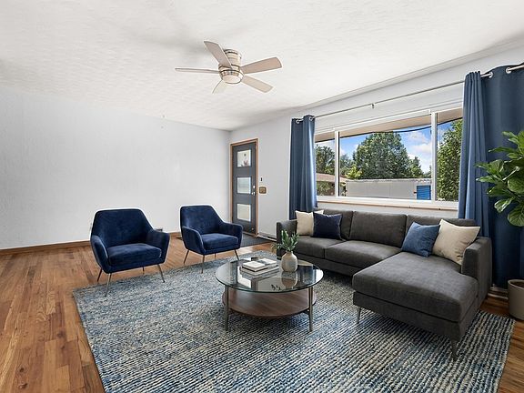 5th image of 1616 Smith Pl
