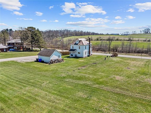 4th image of 685 Herman Rd
