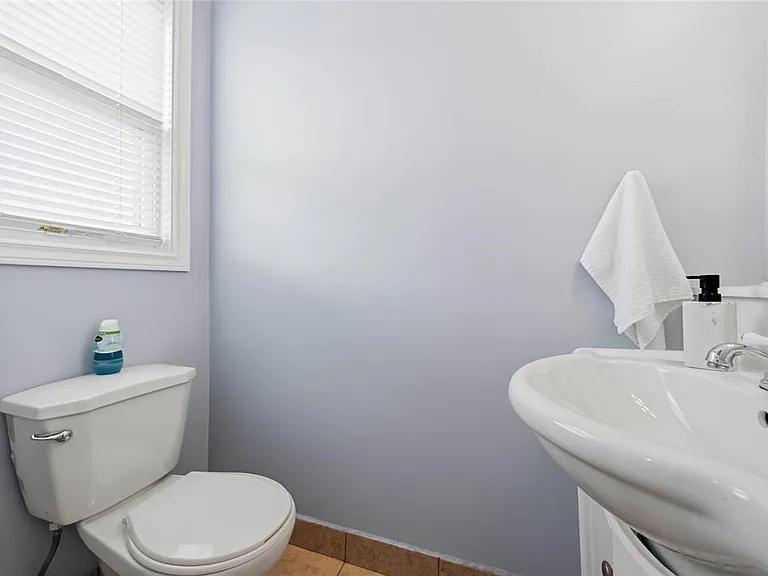 205 Fane St #7A — Photo 9