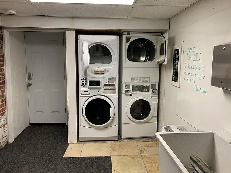 3401 Central St — Photo 17