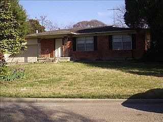 1st image of 9938 Estacado Dr