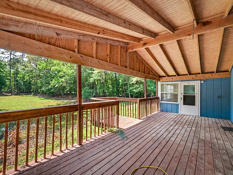 302 Bernard Rd — Photo 41