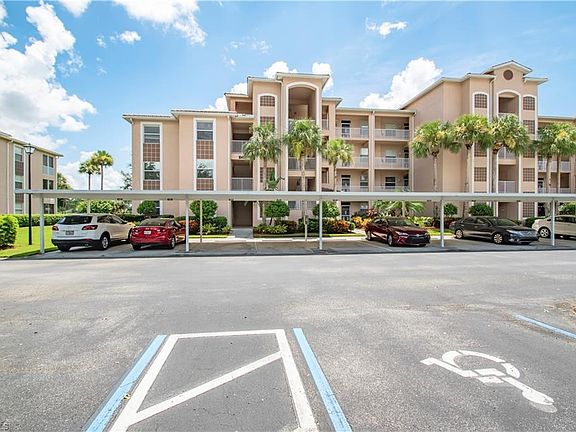 2nd image of 10453 Washingtonia Palm Way Unit 3323